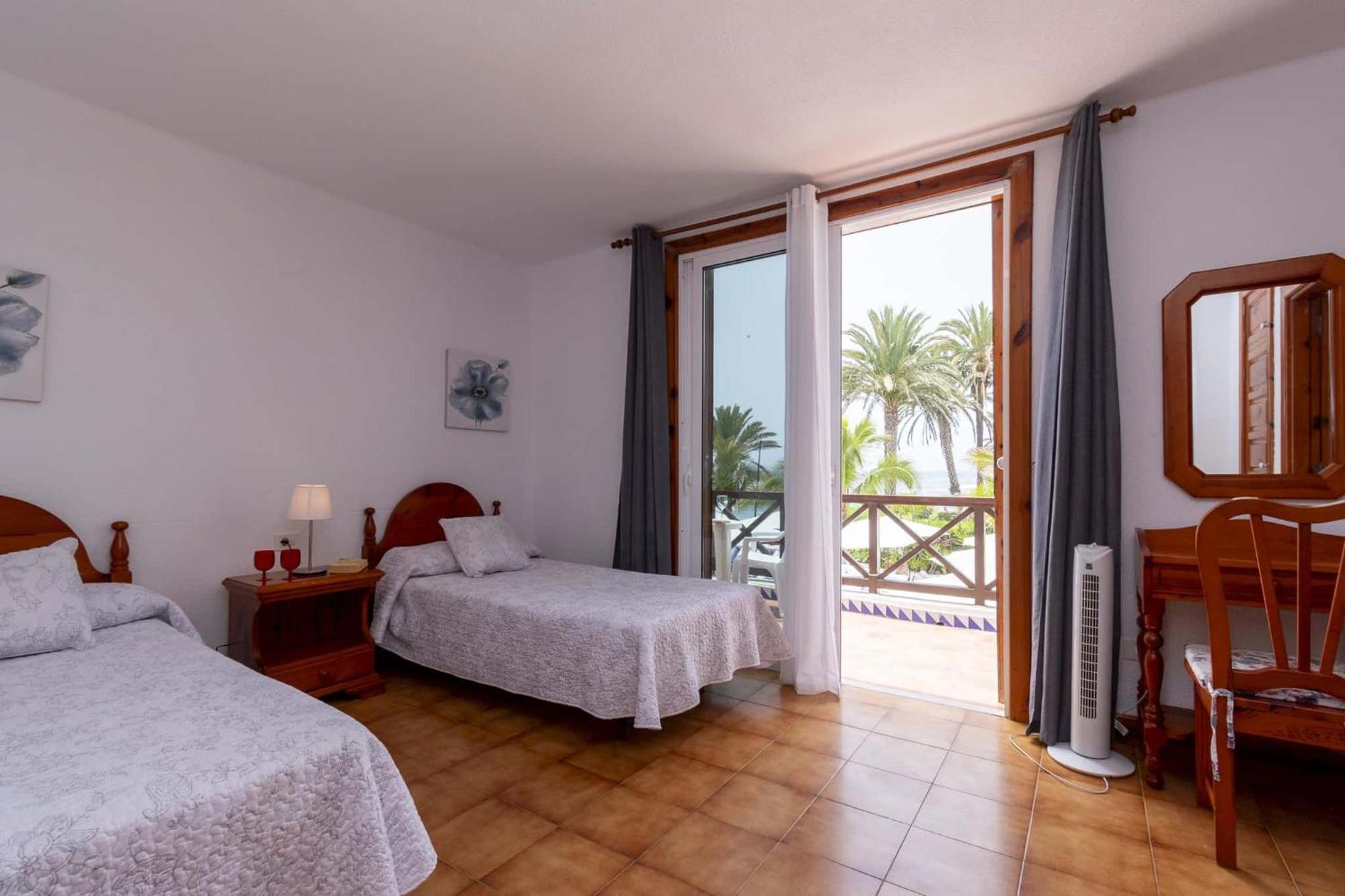 Parque Santiago III 235 - Four Bed Villa Playa de las Americas  Luaran gambar