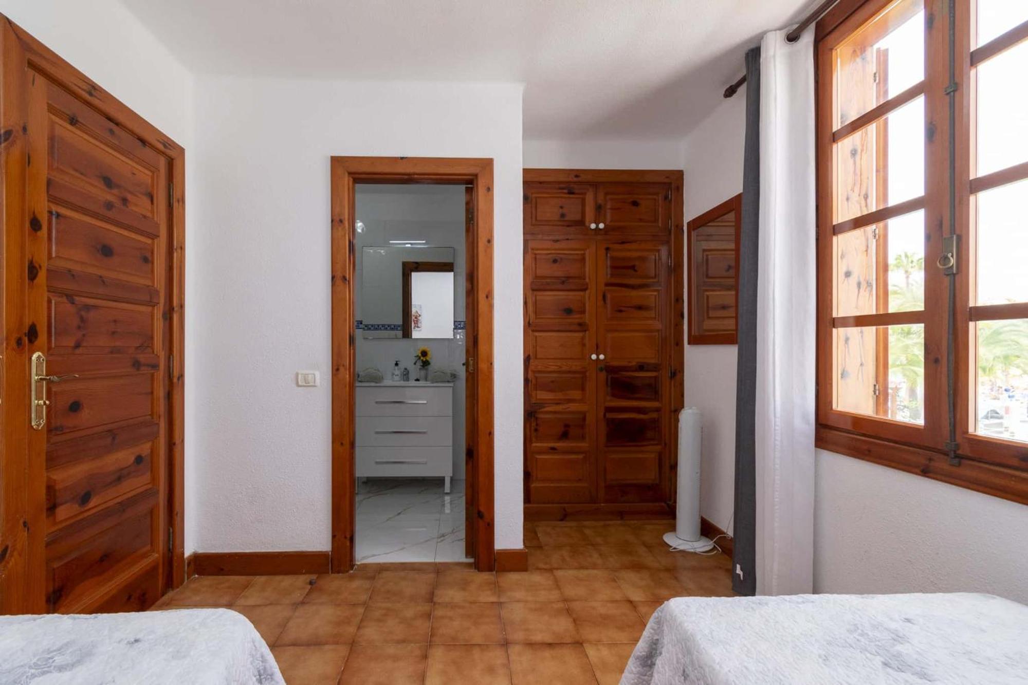 Parque Santiago III 235 - Four Bed Villa Playa de las Americas  Luaran gambar